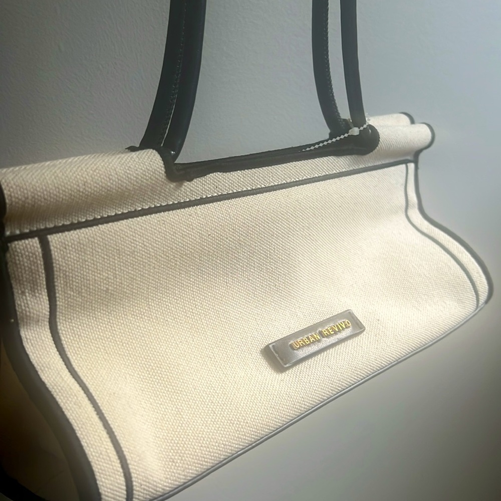 Urban Revivo Cream and Black Bag